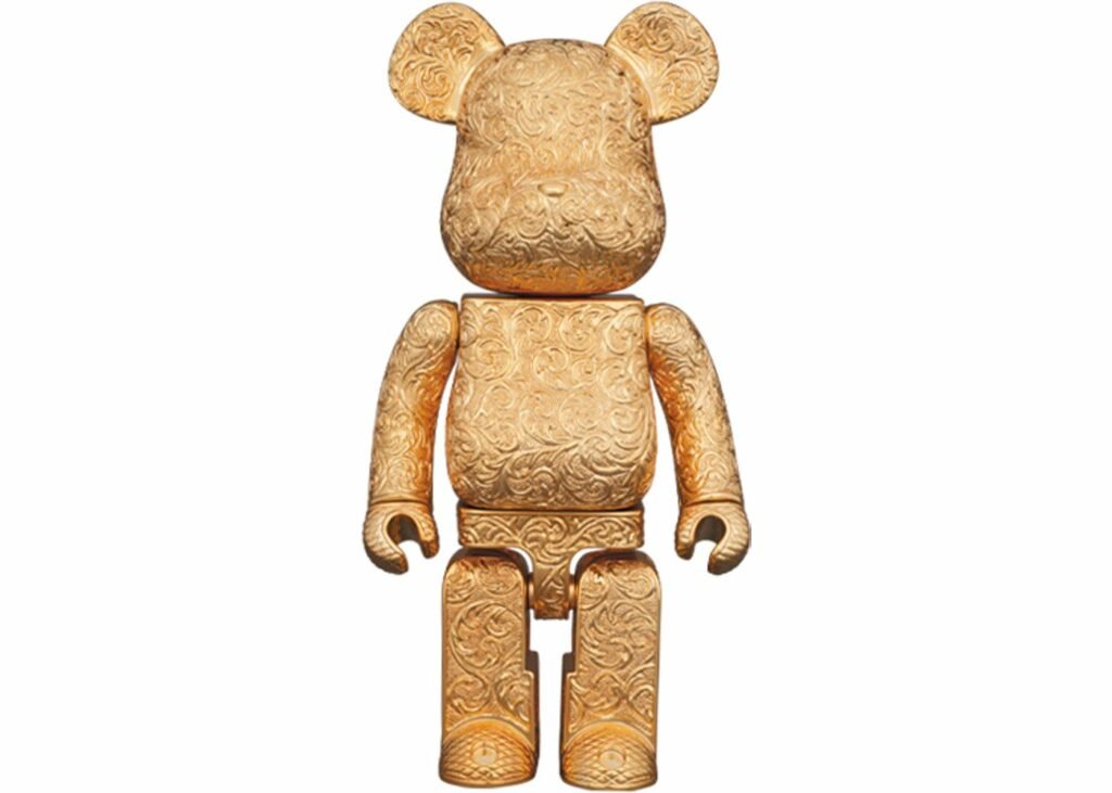 Royal Selangor Arabesque Golden Bearbrick figure